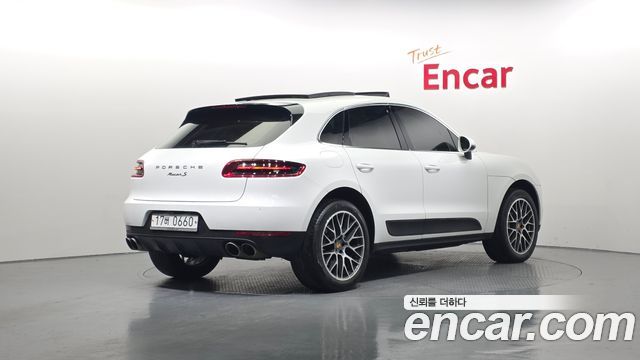 Porsche Macan из Кореи Encar