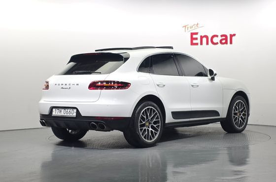 Porsche Macan 3.0 S Diesel 95B — пробег 175 706 км — фото 2 из 5
