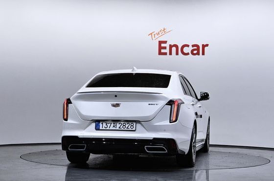 Cadillac CT4 2.0 Sport — пробег 23 652 км — фото 4 из 5