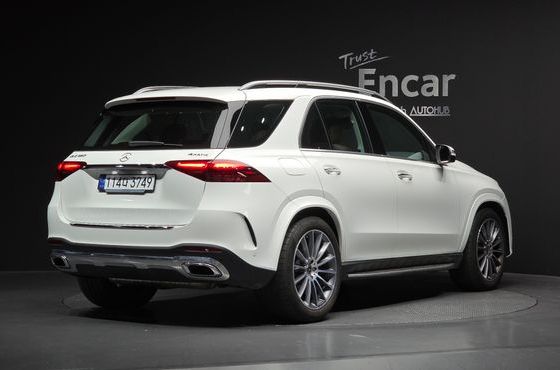 Mercedes-Benz GLE-Class GLE450 4MATIC — пробег 6 302 км — фото 2 из 5