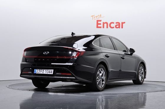 Hyundai Sonata 2.0 Premium — пробег 54 072 км — фото 2 из 5