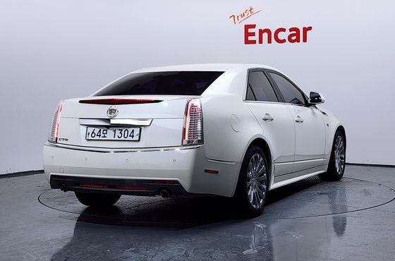Cadillac CTS 3.0 Luxury — пробег 174 508 км — фото 2 из 5