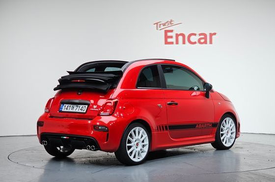 Fiat 500 Abarth — пробег 15 670 км — фото 2 из 5