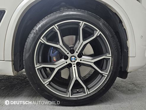 BMW X5 xDrive 40i M Sport — пробег 83 227 км — фото 5 из 5
