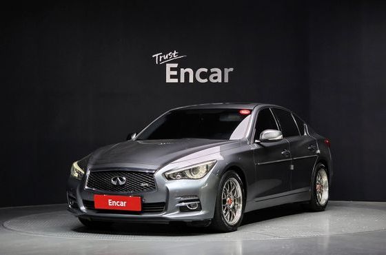 Infiniti Q50 2.2d Premium — пробег 176 307 км — фото 1 из 5