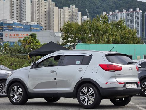 Kia Sportage Diesel 4WD Trendy — пробег 201 164 км — фото 3 из 5