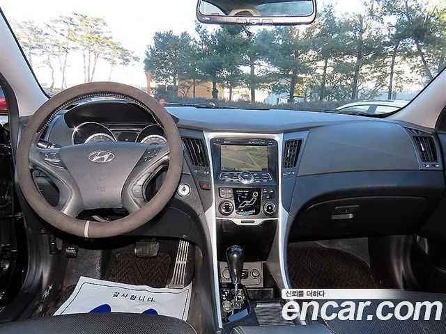 Hyundai Sonata LPi Top — пробег 144 096 км — фото 5 из 5