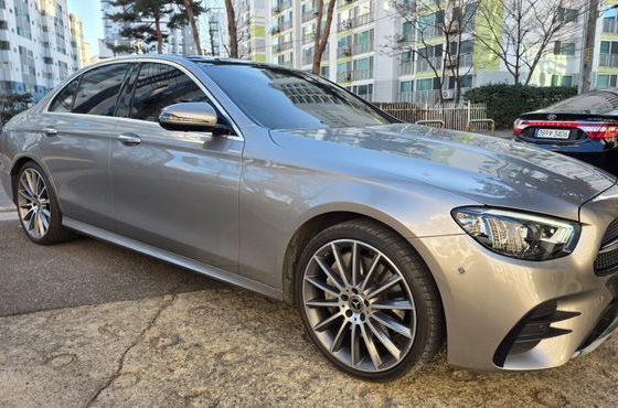 Mercedes-Benz E-Class E350 4MATIC AMG Line — пробег 43 469 км — фото 5 из 5