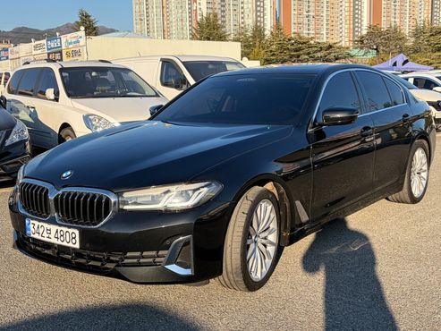 BMW 5-Series 530i Luxury — пробег 35 700 км — фото 3 из 5