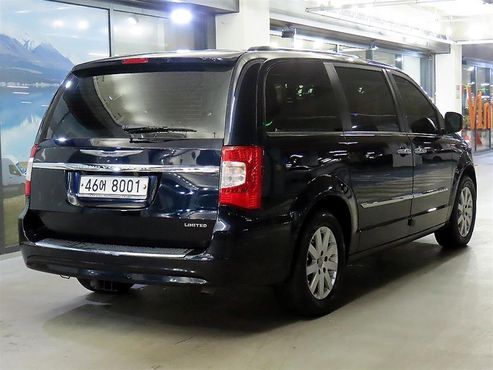 Chrysler Grand Voyager 3.6 LIMITED — пробег 190 305 км — фото 5 из 5