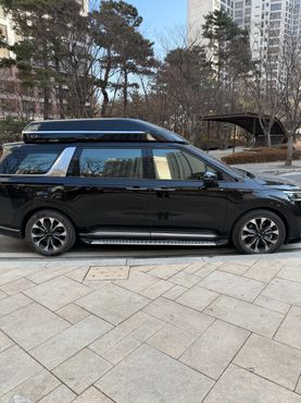 Kia Carnival Gasoline 9-Seater Hi-Limousine Signature — пробег 9 999 км — фото 4 из 5
