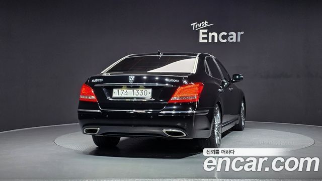 Hyundai Equus из Кореи Encar