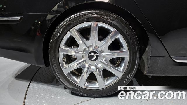 Hyundai Equus из Кореи Encar