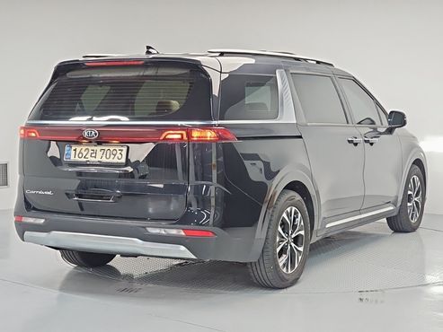 Kia Carnival 9-Seater Noblesse — пробег 51 678 км — фото 3 из 5