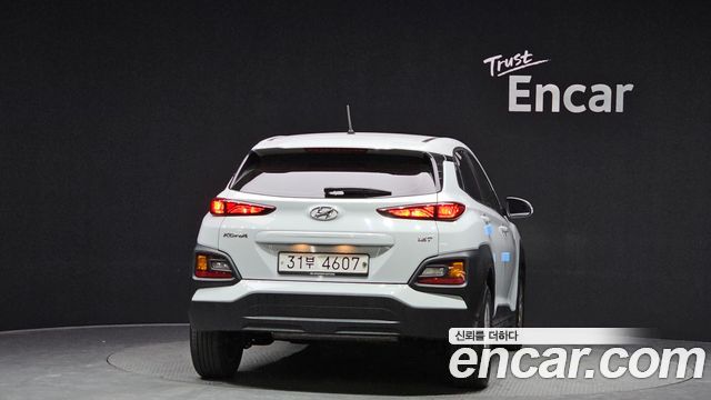Hyundai Kona из Кореи Encar