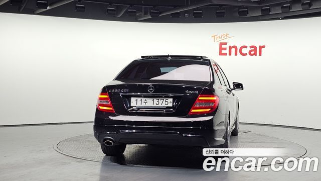 Mercedes-Benz C-Class из Кореи Encar