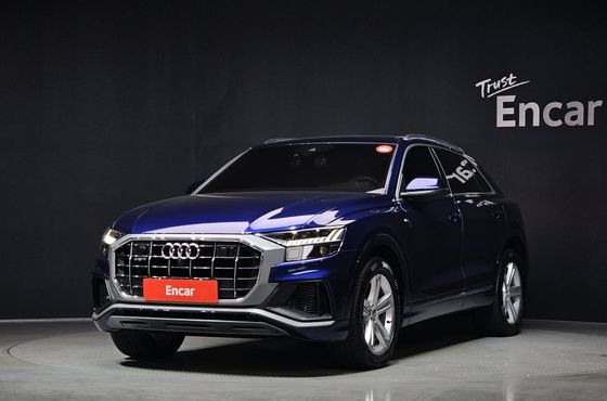 Audi Q8 45 TDI Quattro Premium — пробег 65 957 км — фото 1 из 5