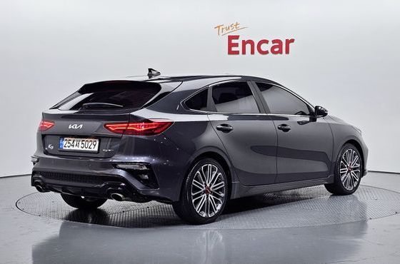 Kia K3 1.6 Turbo GT 5Door Signature — пробег 64 414 км — фото 2 из 5