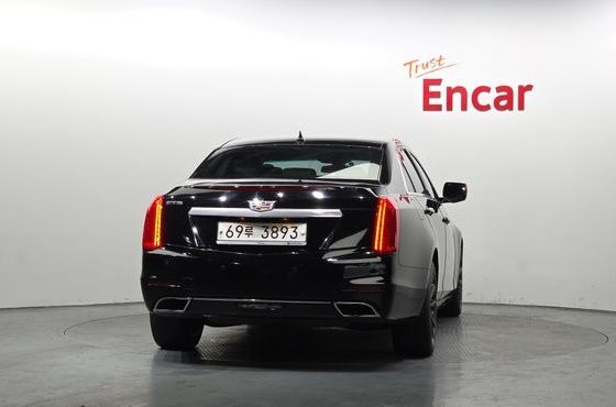 Cadillac CTS 2.0 Luxury — пробег 132 900 км — фото 4 из 5