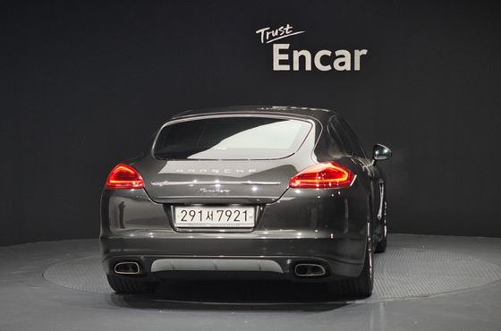 Porsche Panamera 3.0 Diesel 970 — пробег 202 403 км — фото 4 из 5