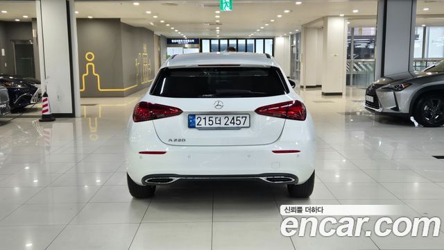 Mercedes-Benz A-Class из Кореи Encar