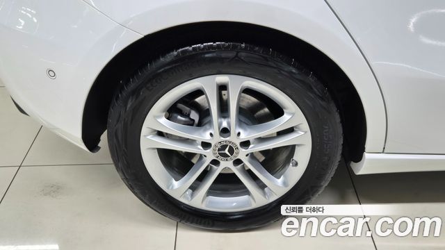 Mercedes-Benz A-Class из Кореи Encar