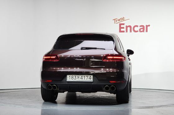 Porsche Macan 3.0 S Diesel 95B — пробег 120 308 км — фото 4 из 5