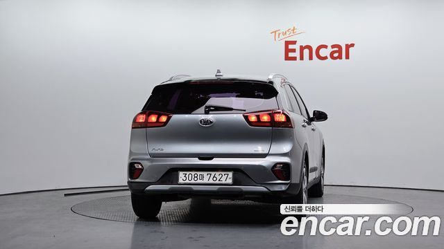 Kia Niro из Кореи Encar