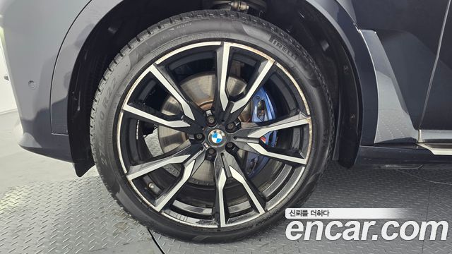 BMW X7 xDrive 40i M Sport 6STR — пробег 150 974 км — фото 5 из 5