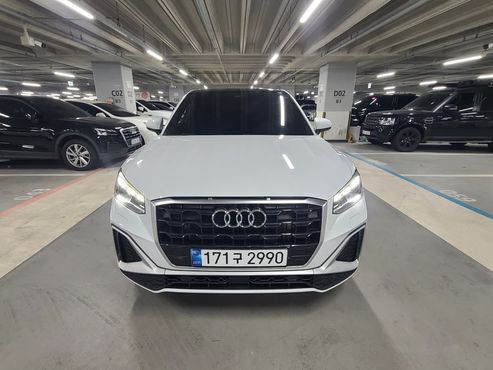 Audi Q2 35 TDI Premium — пробег 17 755 км — фото 1 из 5