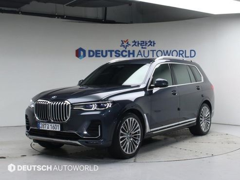 BMW X7 xDrive 40i Design Pure Excellence 6-Seater — пробег 49 074 км — фото 1 из 5