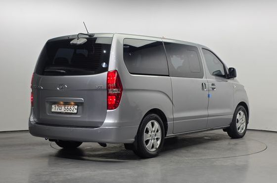 Hyundai Starex Urban 9-Seater Premium — пробег 73 186 км — фото 2 из 5