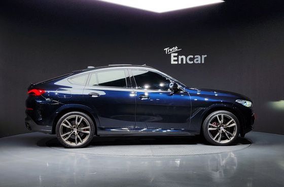 BMW X6 M50i — пробег 35 704 км — фото 4 из 5
