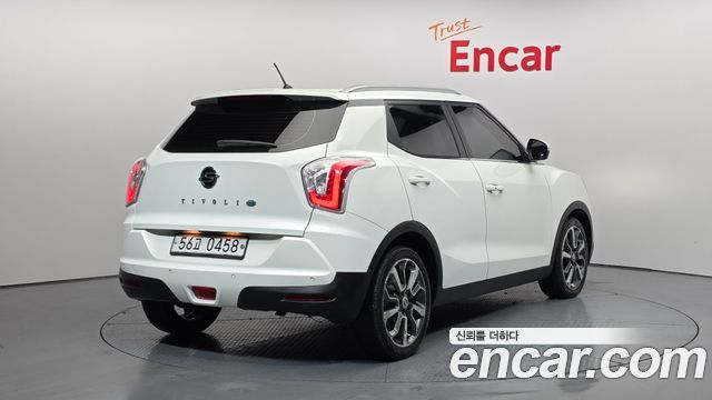 Ssangyong TIBOLI из Кореи Encar