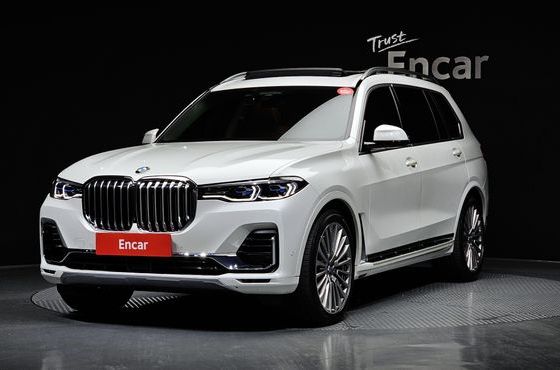 BMW X7 xDrive 30d Design Pure Excellent 6-Seater — пробег 32 625 км — фото 1 из 5