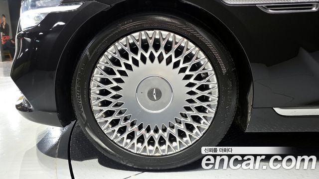 Genesis G90 из Кореи Encar