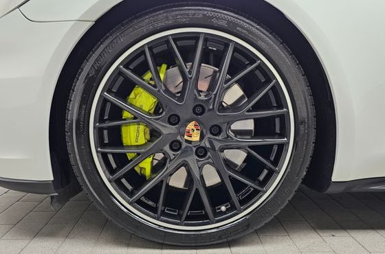 Porsche Panamera 2.9 AWD E-Hybrid — пробег 59 589 км — фото 5 из 5