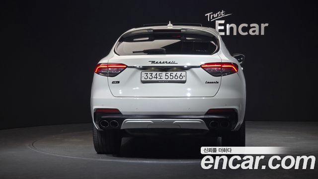 Maserati Levante 3.8 GTS AWD — пробег 67 465 км — фото 4 из 5