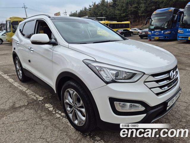Hyundai Santafe Diesel(e-VGT) 2.0 4WD Exclusive — пробег 99 000 км — фото 1 из 5
