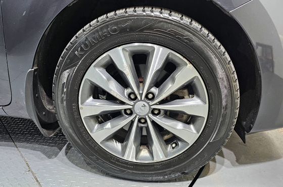 Kia Carnival 9-seater Luxury — пробег 82 651 км — фото 5 из 5