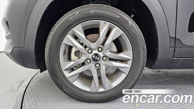 Kia Seltos из Кореи Encar