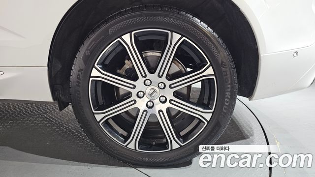 Volvo XC60 из Кореи Encar