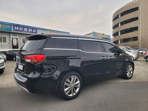 Kia Carnival 7-seater Limousine VIP — пробег 222 266 км — фото 5 из 5