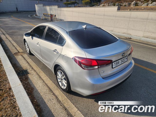 Kia K3 Trendy Style — пробег 87 111 км — фото 5 из 5