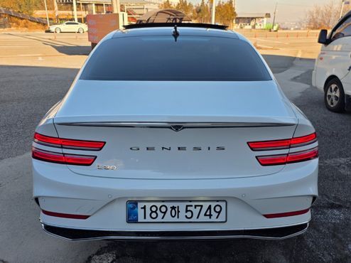 Genesis G80 Gasoline 2.5 Turbo 2WD — пробег 700 км — фото 4 из 5