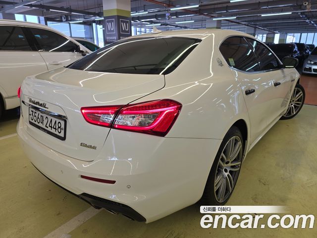 Maserati Ghibli из Кореи Encar