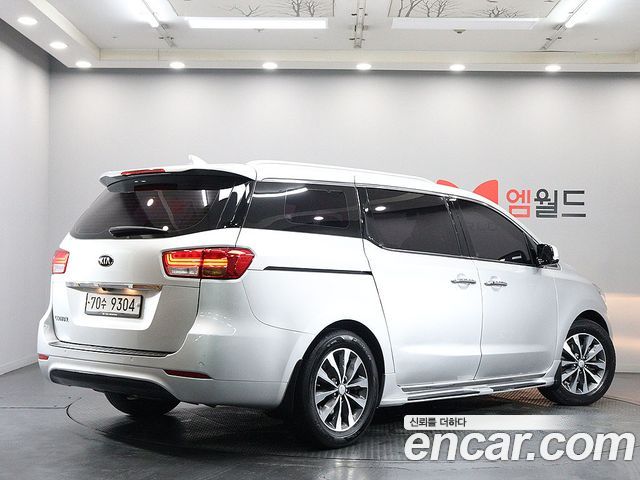 Kia Carnival из Кореи Encar