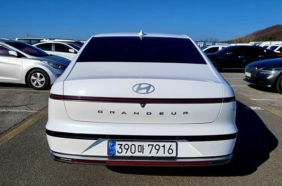 Hyundai Grandeur 3.5 LPG 2WD (Taxi) Deluxe — пробег 69 796 км — фото 4 из 5