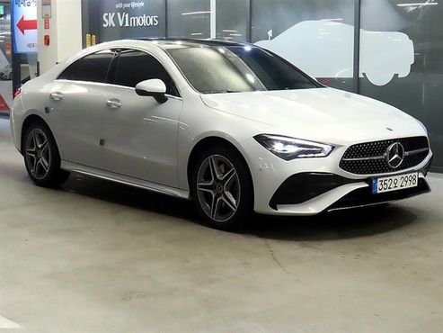 Mercedes-Benz CLA-Class CLA250 4MATIC — пробег 10 000 км — фото 1 из 5