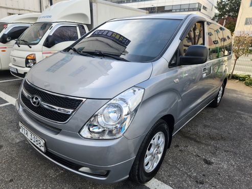 Hyundai Starex 11-Seater Wagon CVX Premium — пробег 148 240 км — фото 2 из 5